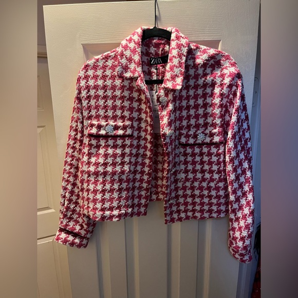 ZARA Pink White Tweed Rhinestone Button Blazer Jacket S NWT - Picture 2 of 6